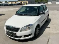 Gebraucht Skoda Fabia 75 PS (55 kW) 2012 Weiß Limousine