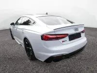 Gebraucht Audi RS5 Sportback Ambiente 450 PS (330 kW) 2024 Gletscherweiß metallic Limousine
