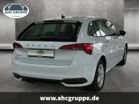Gebraucht Skoda Scala Essence 116 PS (85 kW) 2025 Weiss Kleinwagen