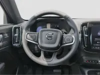 Gebraucht Volvo XC40 Plus 163 PS (119 kW) 2026 Crystal white SUV