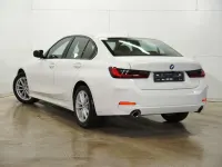 Gebraucht BMW 320 Sport Line 190 PS (139 kW) 2024 Weiß Limousine
