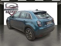 Neu Fiat 600 Pop 145 PS (106 kW) 2025 Grün SUV