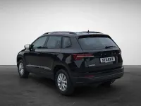 Neu Skoda Karoq Selection 150 PS (110 kW) 2025 Schwarz (schwarzmagic perleffekt) SUV