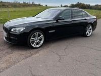 Gebraucht BMW 750 Comfort Edition 449 PS (330 kW) 2014 Schwarz Limousine
