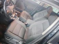 Gebraucht VW Golf VI Team 105 PS (77 kW) 2011 Schwarz Kleinwagen