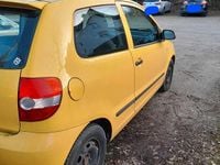 Gebraucht VW Fox 55 PS (40 kW) 2006 Gelb Kleinwagen