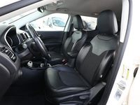 Gebraucht Jeep Compass Limited 120 PS (88 kW) 2020 Bright white bright white SUV