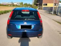 Second-hand Ford Fiesta 80 CP (58 kW) 2005 Albastru Hatchback