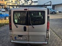 Gebraucht Renault Trafic 135 PS (99 kW) 2006 Silber Van / Kleinbus