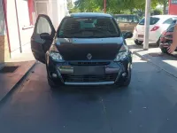 Gebraucht Renault Clio II Dynamique 101 PS (74 kW) 2011 Schwarz Limousine