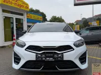 Gebraucht Kia Ceed 160 PS (117 kW) 2023 Weiß Kleinwagen