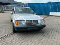 Gebraucht Mercedes 200 118 PS (86 kW) 1991 Silber Limousine