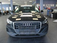 Gebraucht Audi Q2 Sport 150 PS (110 kW) 2025 Grau SUV