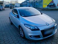 Gebraucht Renault Mégane III 131 PS (96 kW) 2011 Silber Kleinwagen