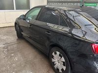 Gebraucht Audi A3 125 PS (91 kW) 2014 Schwarz Limousine