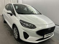 Gebraucht Ford Fiesta Cool & Connect 75 PS (55 kW) 2022 Frozen white Kleinwagen