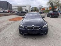 Gebraucht BMW 523 190 PS (139 kW) 2007 Blau Limousine