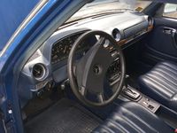 Gebraucht Mercedes E230 136 PS (100 kW) 1983 Kombi