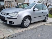Gebraucht VW Golf IV Trendline 102 PS (75 kW) 2005 Grau Kleinwagen