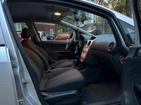 Gebraucht Opel Corsa 90 PS (66 kW) 2008 Silber Kleinwagen