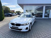 Gebraucht BMW 318 Shadowline 156 PS (114 kW) 2024 Alpinweiss iii Kombi
