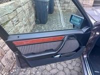 Second-hand Mercedes E300 1992 Berlinǎ