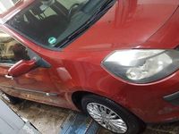 Gebraucht Renault Clio II Authentique 75 PS (55 kW) 2008 Rot Limousine
