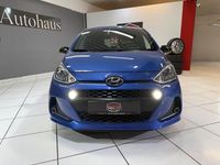 Gebraucht Hyundai i10 Passion 67 PS (49 kW) 2018 Blau Kleinwagen