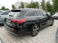 Gebraucht Mercedes C220 Avantgarde 197 PS (144 kW) 2025 Metalliclack obsidianschwarz Kombi