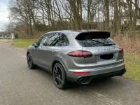 Gebraucht Porsche Cayenne 262 PS (192 kW) 2016 Grau SUV