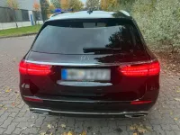 Gebraucht Mercedes E220 194 PS (142 kW) 2023 Schwarz Kombi