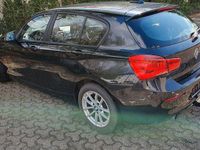 Gebraucht BMW 118 Advantage 136 PS (100 kW) 2017 Schwarz Kleinwagen