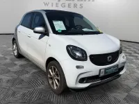 Gebraucht Smart ForFour Passion 71 PS (52 kW) 2017 Weiß Kleinwagen