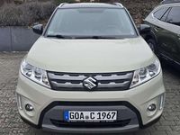 Gebraucht Suzuki Vitara Comfort 120 PS (88 kW) 2017 Savannah/black SUV