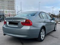 gebraucht BMW 318 i *TÜV NEU* AUTOMATIK