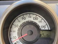 Gebraucht Toyota Aygo 68 PS (50 kW) 2006 Rot Kleinwagen