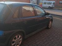Używany Opel Corsa 101 KM (74 kW) 2004 Niebieski Hatchback