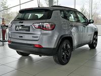 Gebraucht Jeep Compass Night Eagle 140 PS (102 kW) 2018 Silber SUV