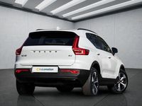 Gebraucht Volvo XC40 Plus 197 PS (144 kW) 2025 Weiß SUV