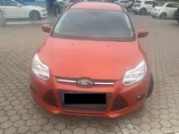 Używany Ford Focus 116 KM (85 kW) 2011 Pomarańczowy Sedan/Limuzyna