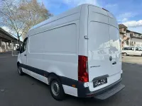 Używany Mercedes Sprinter 143 KM (105 kW) 2019 Biały Van