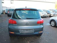 Gebraucht VW Tiguan Trendline 110 PS (80 kW) 2014 Grau SUV