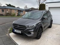Gebraucht Ford Kuga ST-Line 150 PS (110 kW) 2017 Grau SUV