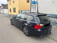 Gebraucht BMW 320 163 PS (119 kW) 2007 Blau Kombi