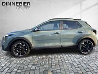 Neu Kia Stonic 116 PS (85 kW) 2025 Grün (metallic) SUV