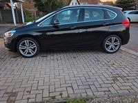 Gebraucht BMW 216 Active Tourer 116 PS (85 kW) 2015 Braun Van / Kleinbus