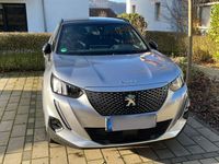 gebraucht Peugeot e-2008 ** GT Top Ausstattung ** 33.000 KM **8fach bereift