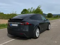 Usado Tesla Model X 328 kW (446 CV) 2019 Gris SUV