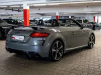 Gebraucht Audi TT S-Line 197 PS (144 kW) 2022 Chronosgrau metallic Cabrio