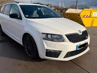 Gebraucht Skoda Octavia RS 184 PS (135 kW) 2015 Weiß Kleinwagen